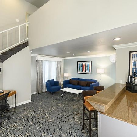 Alexis Park All Suite Resort Las Vegas Bagian luar foto
